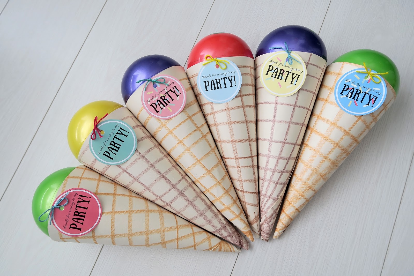 Ice Cream Birthday Goodie Cones FREE Printable Mamaisdreaming blogspot co uk