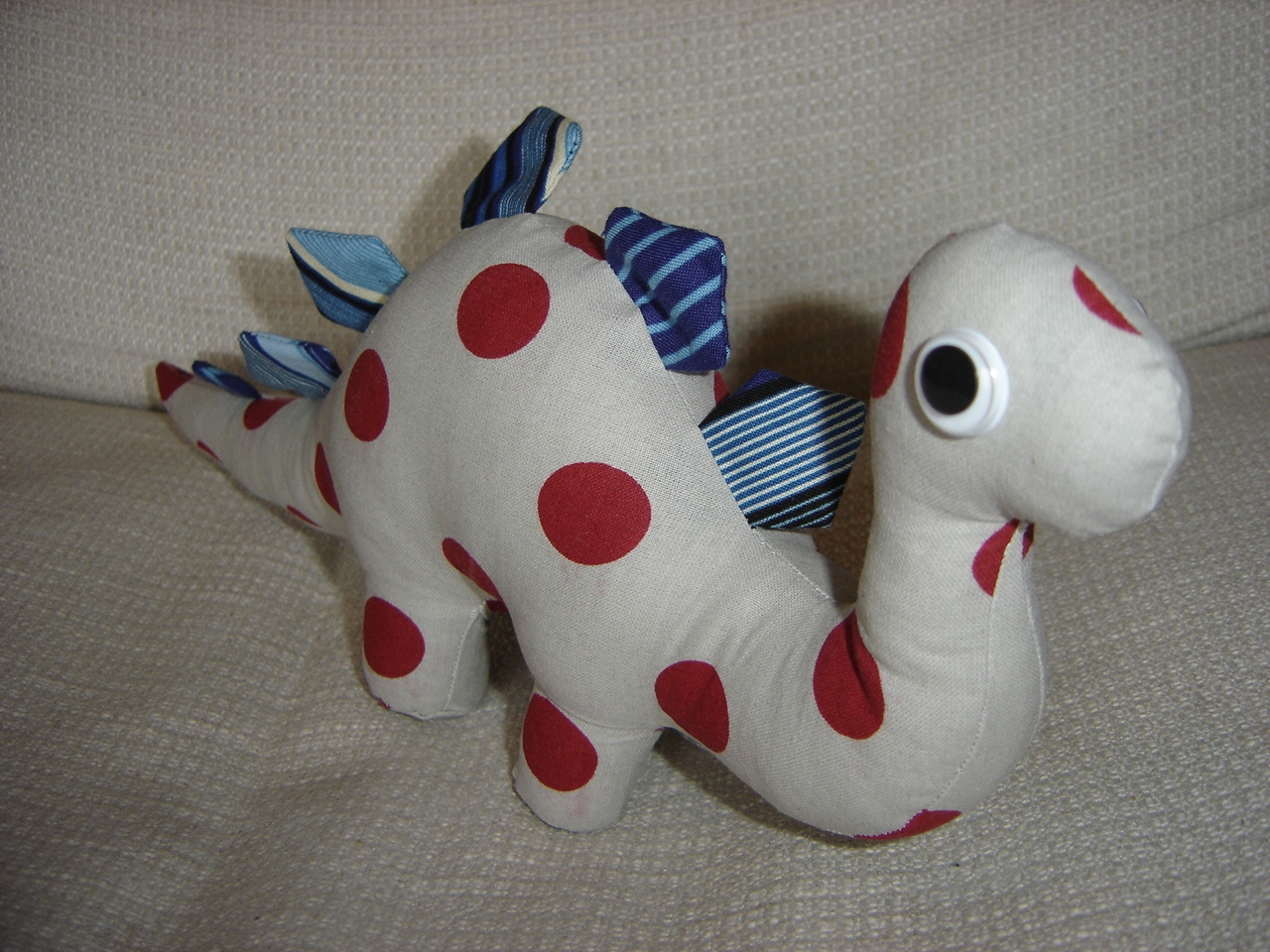 Little Black Teapot Plush Dinosaur With Sewing Pattern