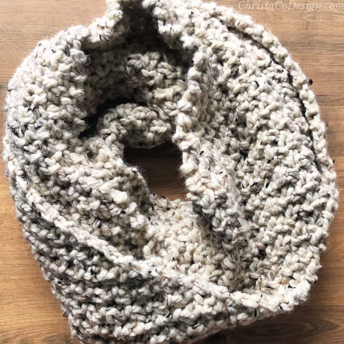 Simple Snood Free Knitting Pattern ChristaCoDesign